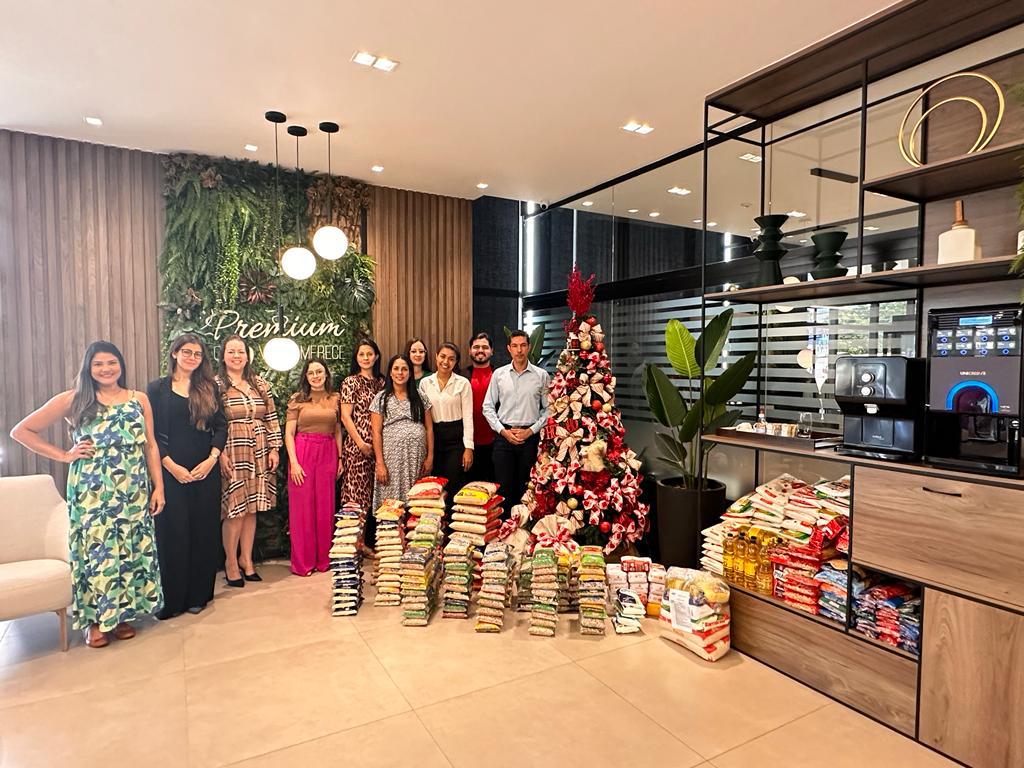 Unicred MT doa 2,4 toneladas de alimentos para nove instituições filantrópicas 1 Dia Cooperar22