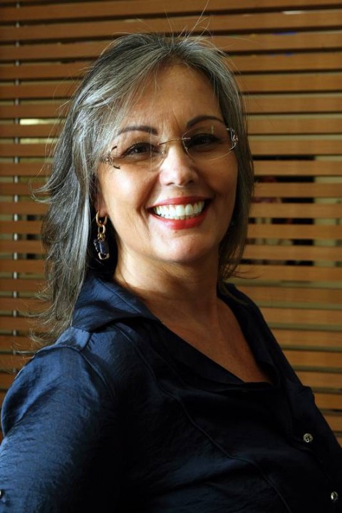 Magic Retouch vs. Maycheer: qual o melhor para você?