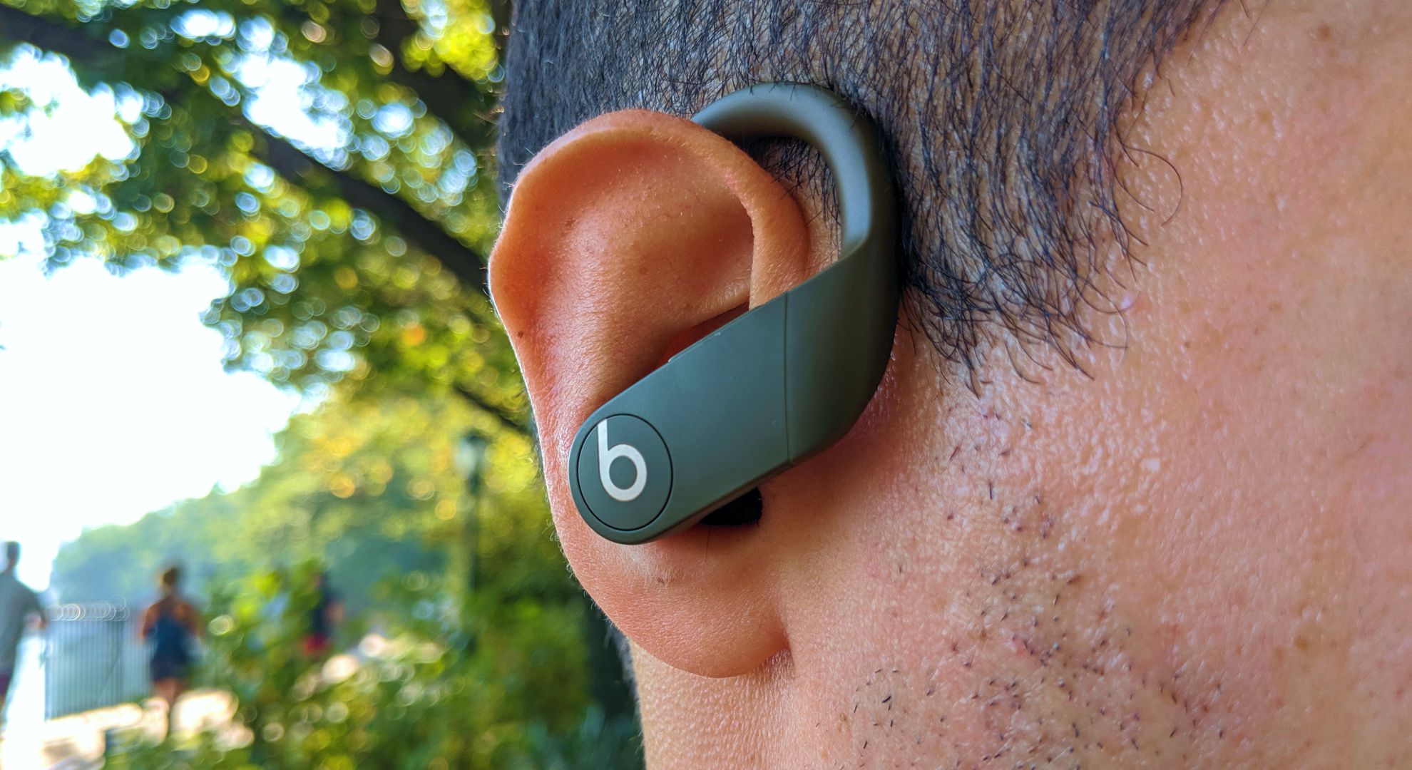 Resistência à Prova d'Água e Suor: Seu parceiro em qualquer clima - inspiração 1