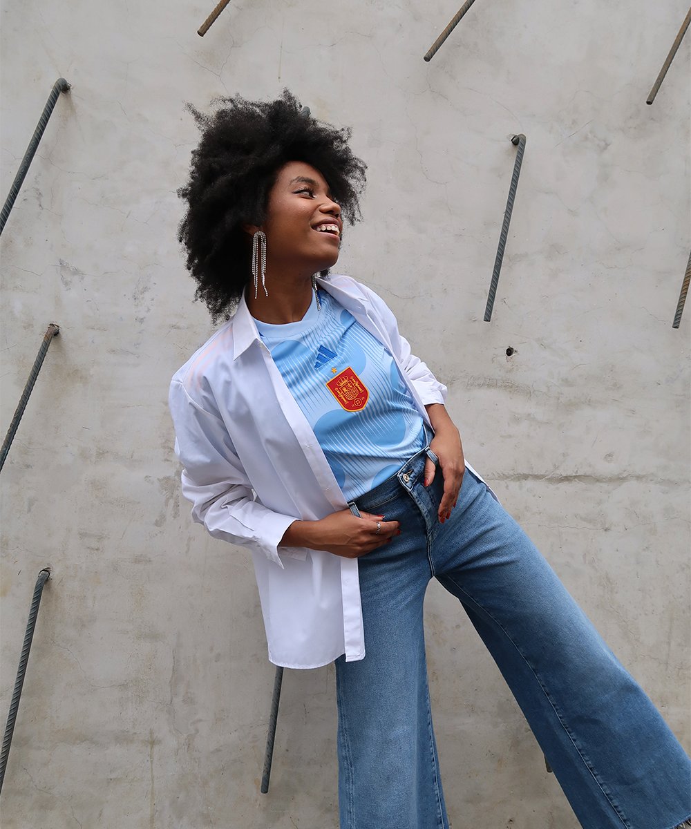 Looks de Inverno com Camisa de Time Feminina: Dicas e Inspirações