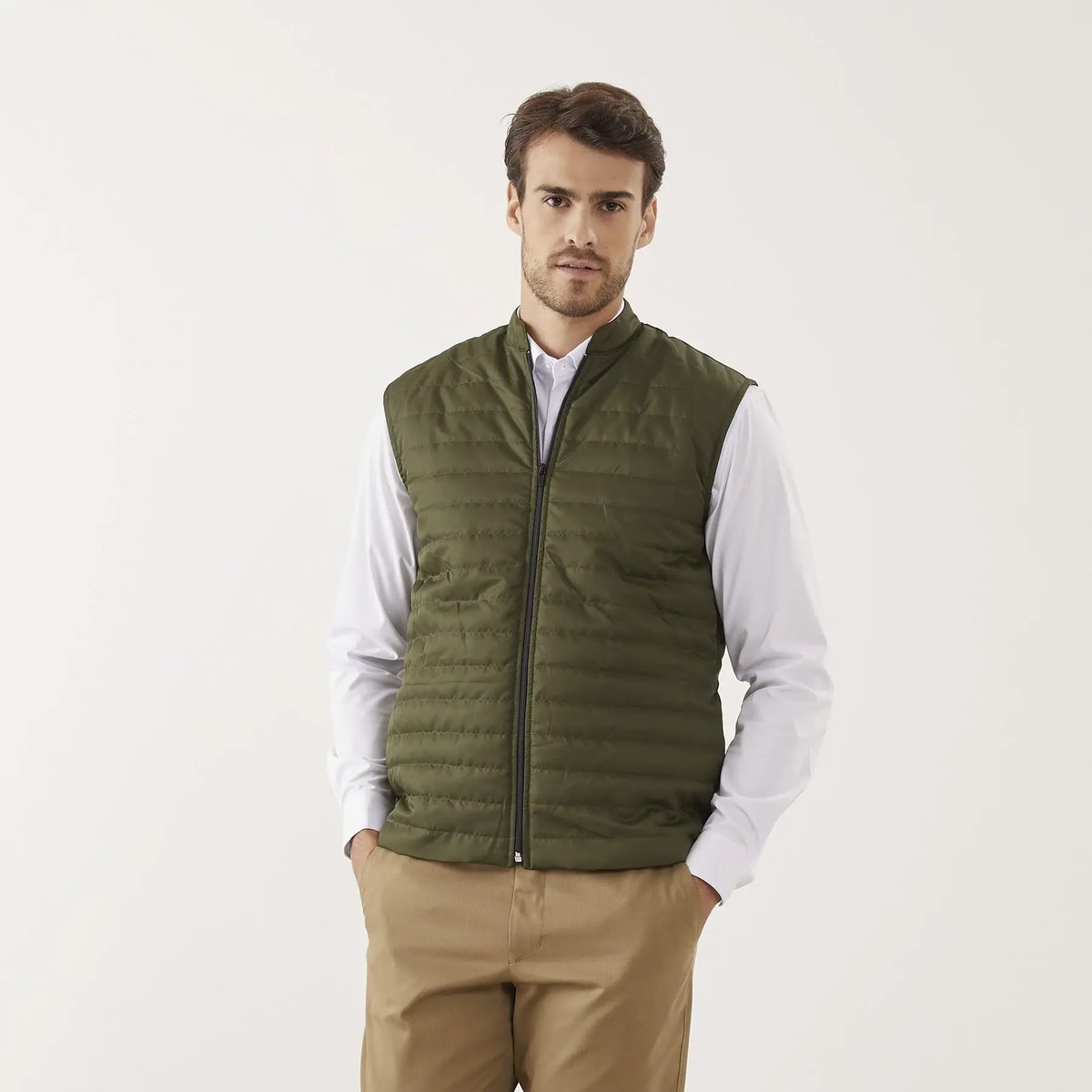 Erros Comuns ao Usar Colete Masculino e Como Evitá-los