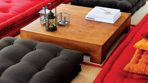 Cores e Estampas que Ditão Tendência em Futons - inspiração 1