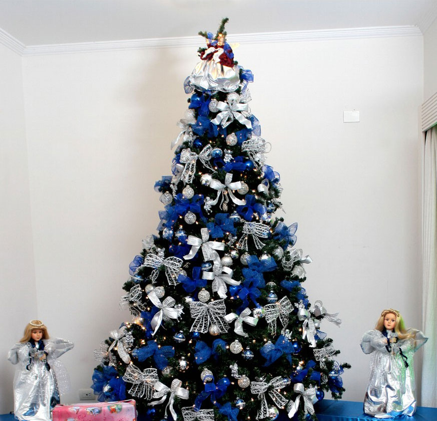 Guia Completo: Montando a Mesa de Natal Perfeita com Toque Azul