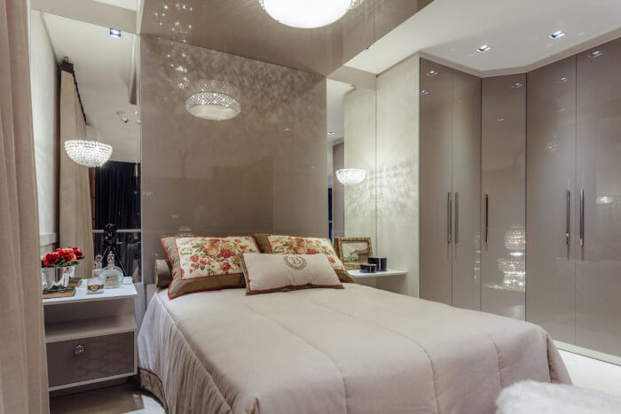 Espelhos na Decoração: O Segredo para Quartos Maiores