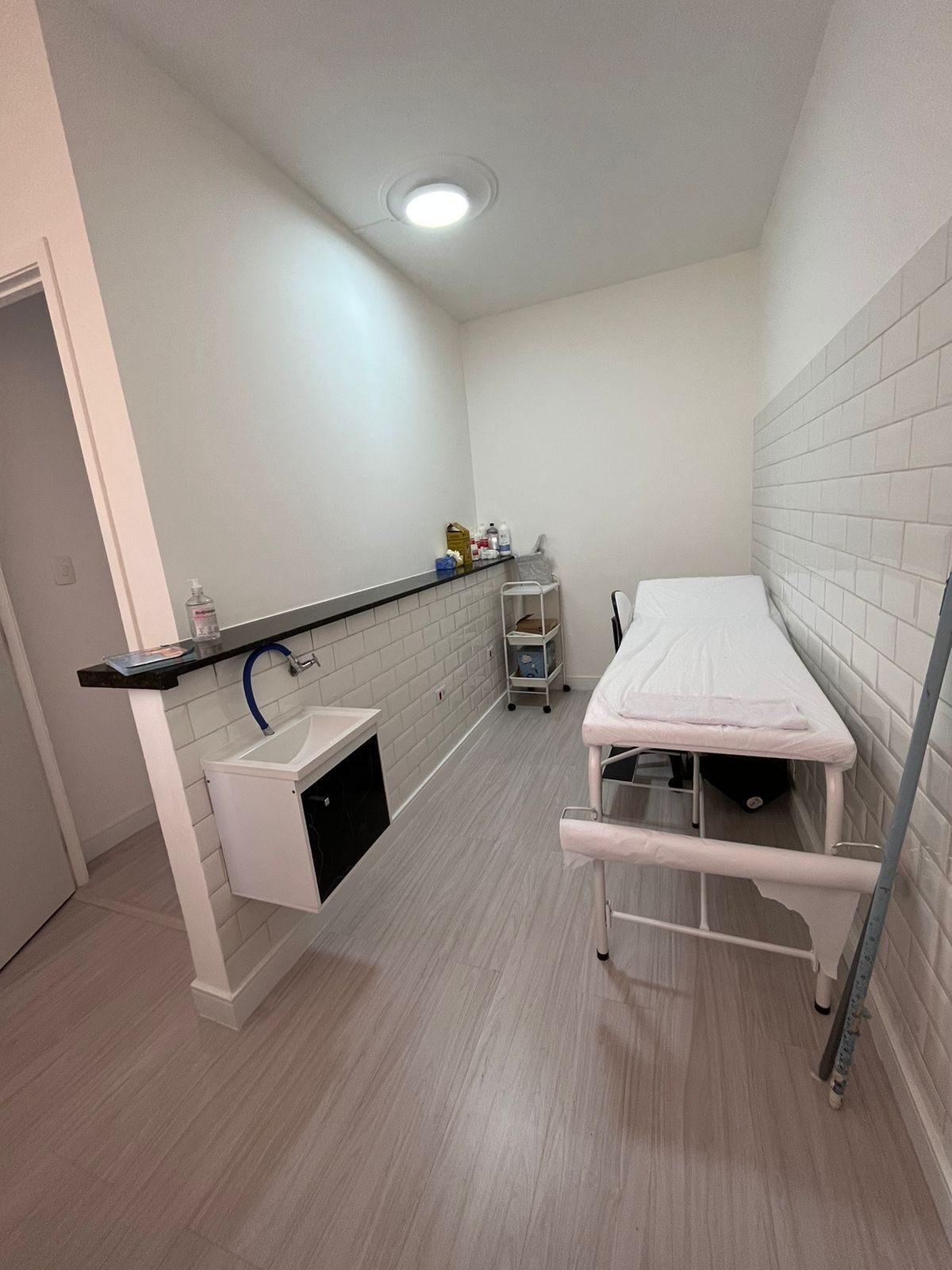 A Importância da Biossegurança na Decoração da sua Estética