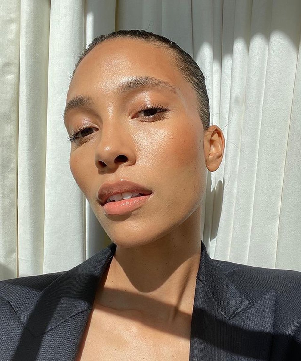 Como Escolher o Blush Cremoso Perfeito para o Efeito 'Queimadinho de Sol'