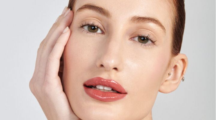 Definindo o Olhar: Máscara de Cílios e Sobrancelhas no Lugar - inspiração 1