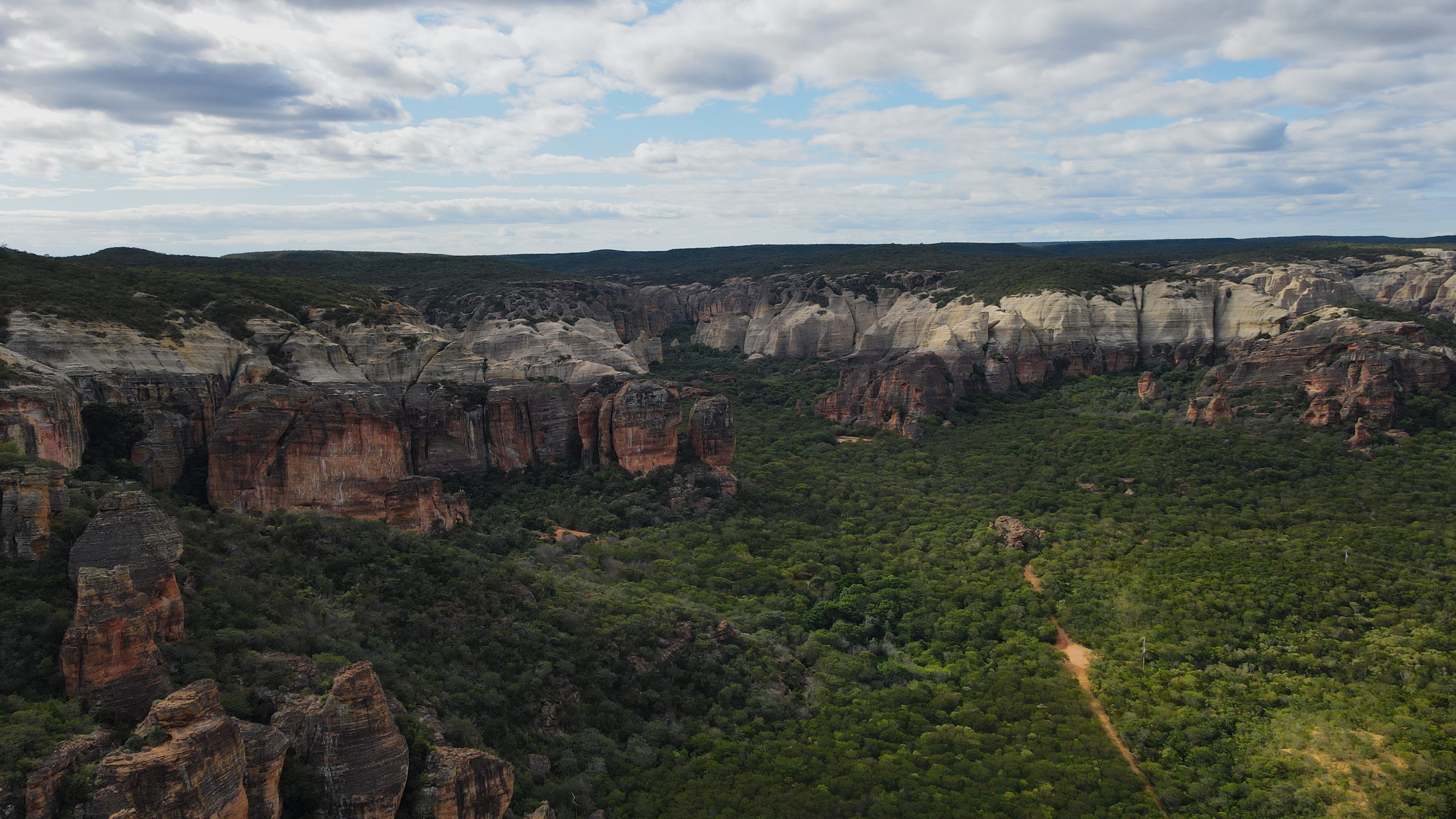 Mirantes Panorâmicos: Vistas Que Cortam a Respiração e Contam Histórias - inspiração 2