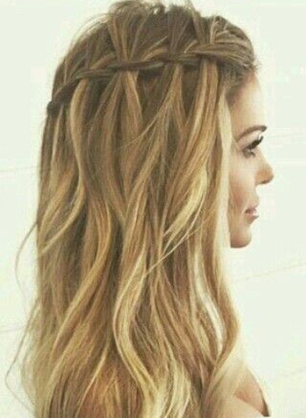 Penteados Assimétricos: Um Toque Moderno para Criar Interesse Visual - inspiração 2