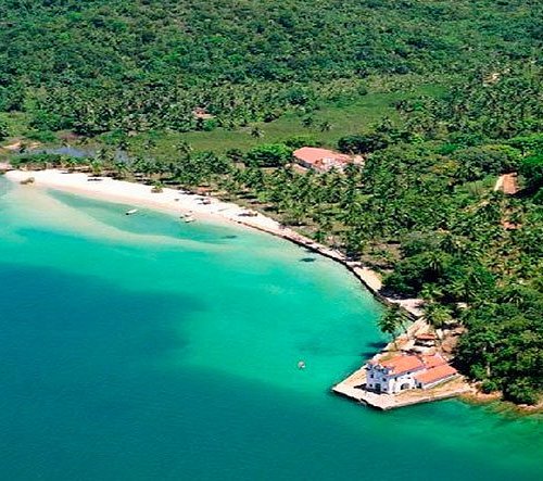 Descobrindo as Belezas da Baía de Todos-os-Santos: Praias e Ilhas