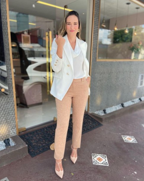 Tecidos Leves e Fluidos: Conforto sem Perder a Classe - inspiração 1