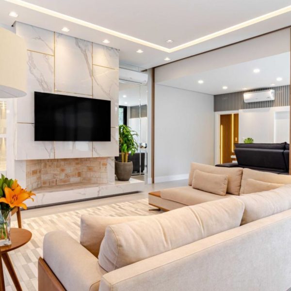 Dicas de Decoração: Criando um Ambiente Aconchegante com Lareira