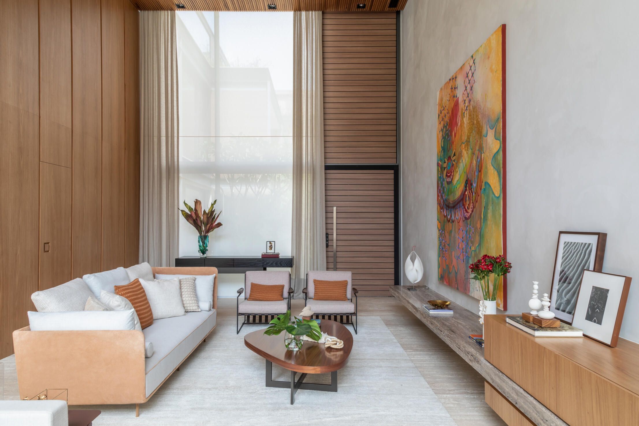 Guia Completo de Iluminação para Ambientes com Pé-Direito Alto