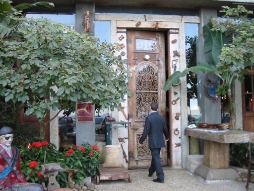 Pratos clássicos do Antiquarius: onde encontrá-los hoje no Rio