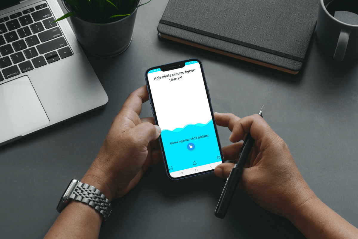 Comparativo: WaterMinder vs. Waterllama para usuários iOS