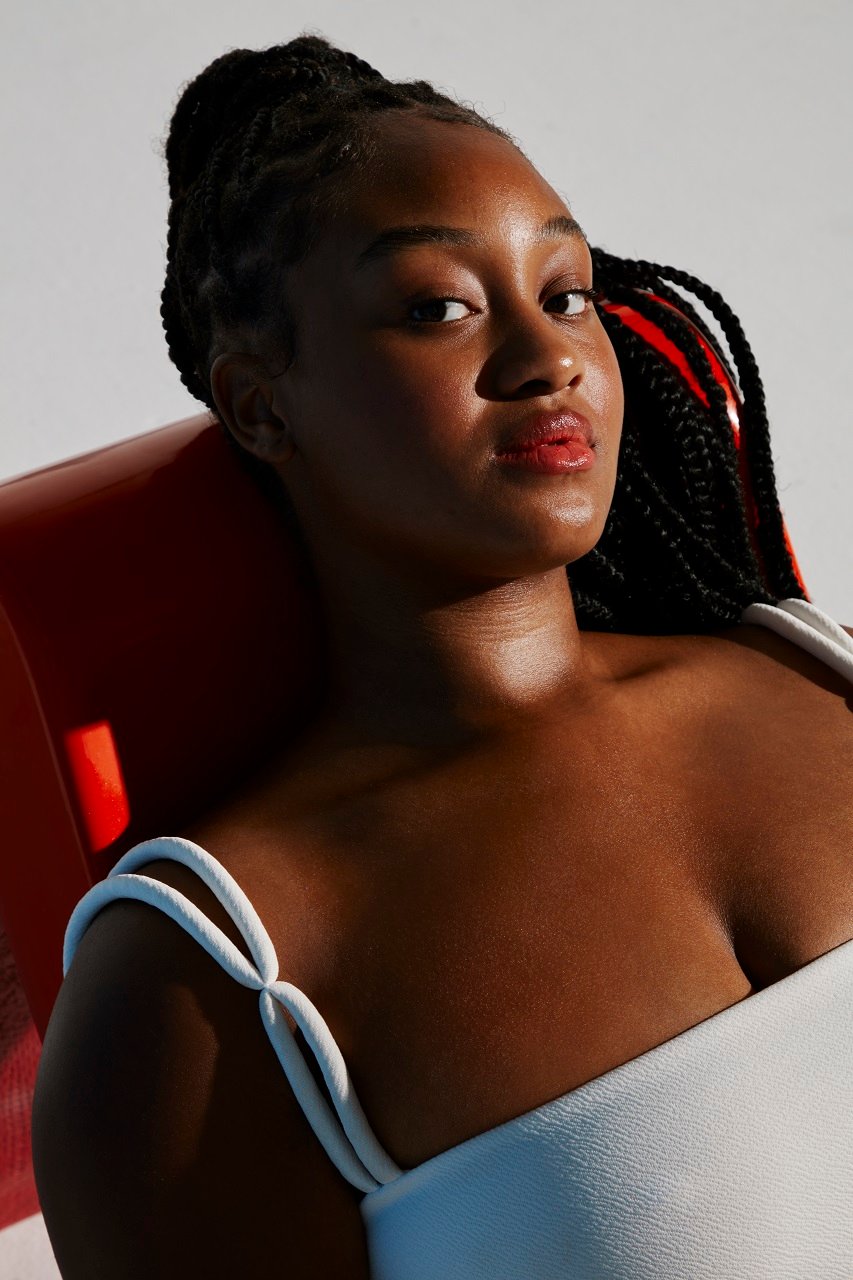 como cuidar da pele do pescoço e colo