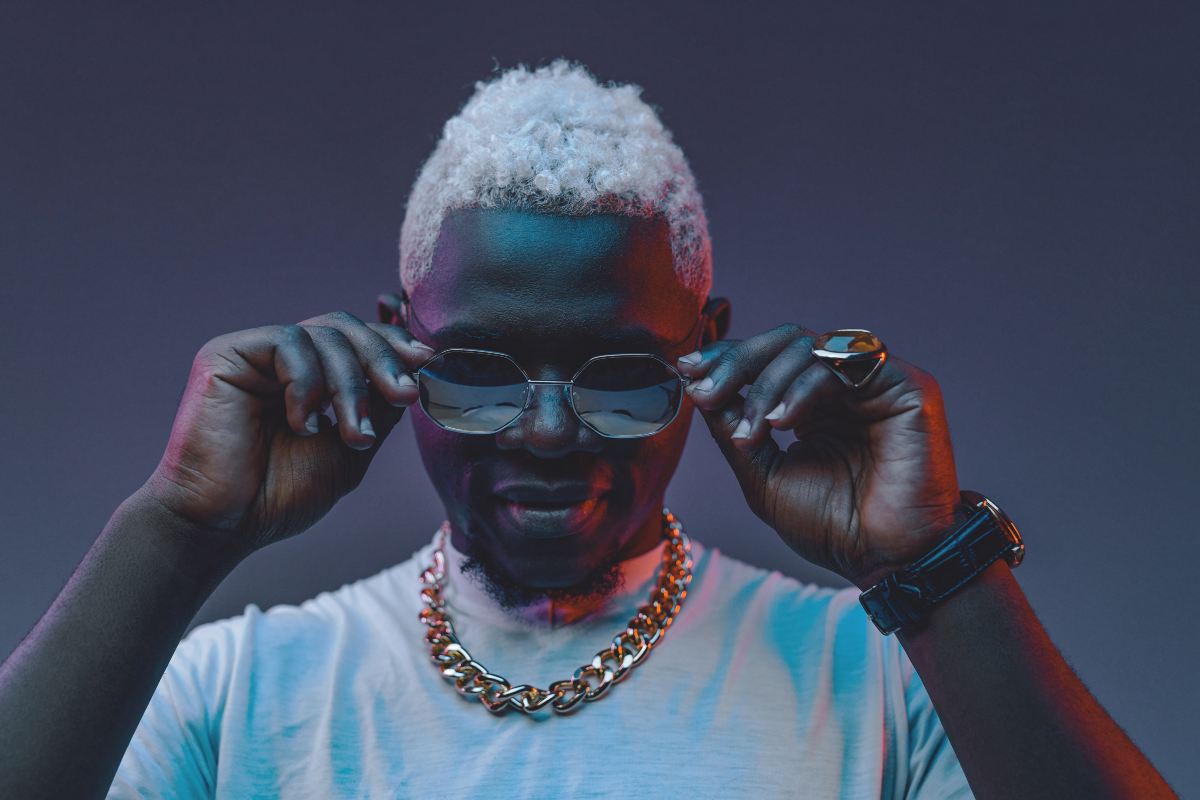 como cuidar do cabelo platinado masculino