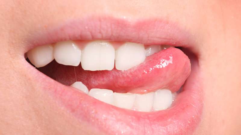 como cuidar dos lábios no inverno