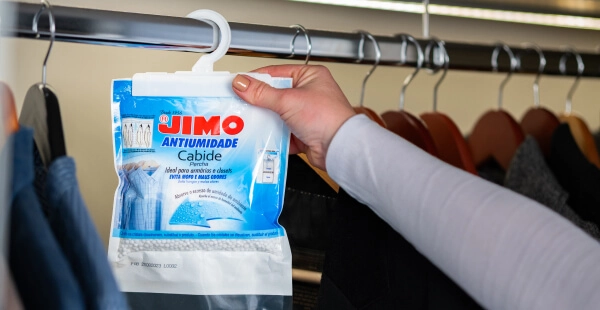 Mofo em Móveis de Madeira e MDF: Causas e Soluções Definitivas