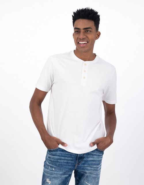 Onde Comprar Camiseta Henley de Qualidade: Marcas e Modelos