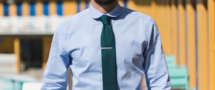 como usar prendedor de gravata