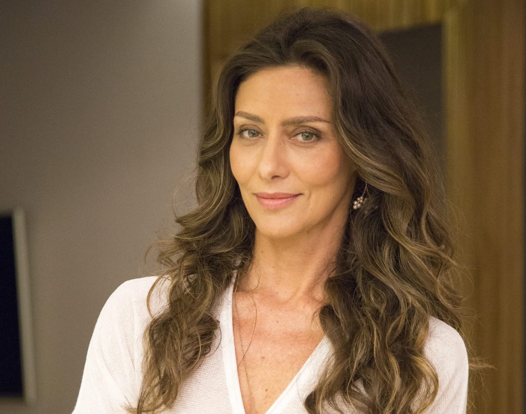 Guia Completo: Cores de Cabelo que Rejuvenescem Após os 40