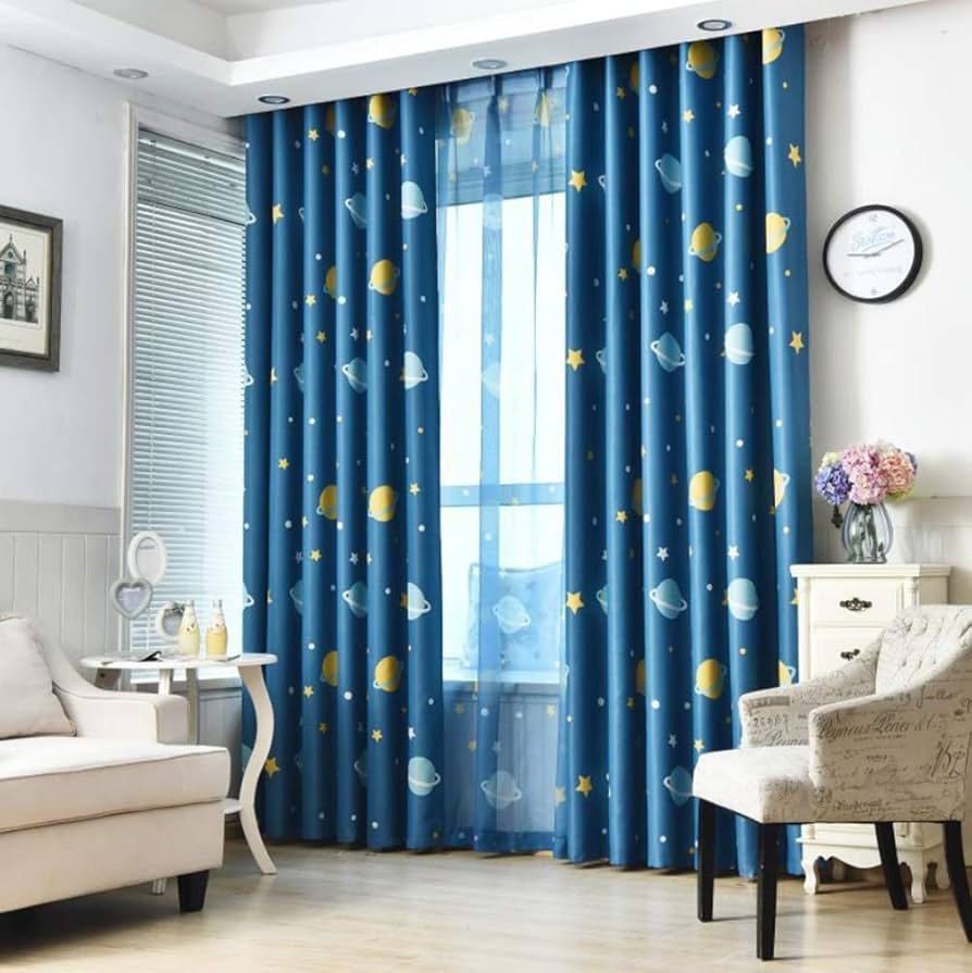 Guia Completo: Cortinas ou Persianas para Quarto Pequeno?