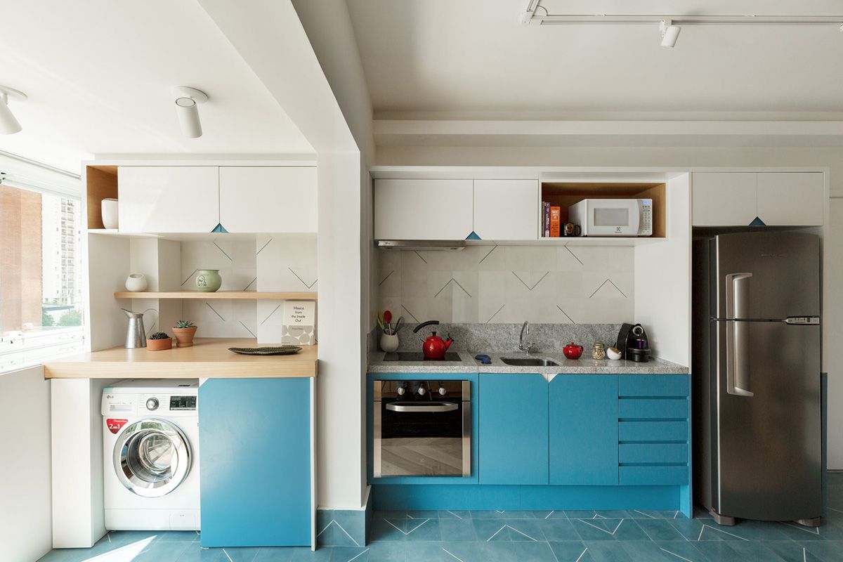 Cores que ampliam: paleta ideal para cozinhas com lavanderia