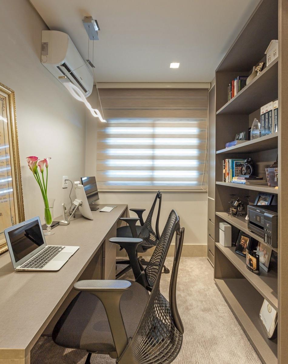 Iluminação Estratégica: Dicas para Ampliar Visualmente Seu Home Office