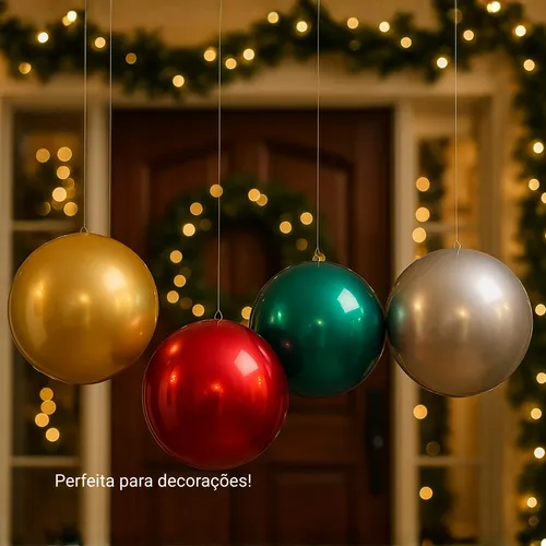 Além da Árvore: Ideias Criativas para Decorar com Bolas de Natal em Cada Canto