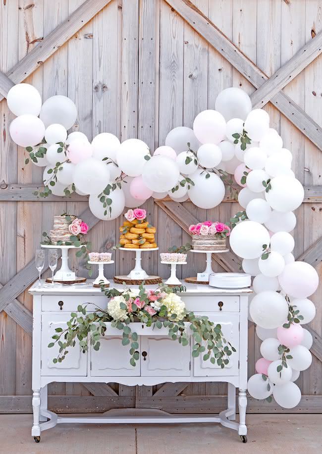 decoração de noivado simples