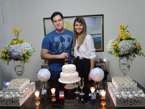 Decoração de Noivado Rústico vs. Minimalista: Qual Escolher?