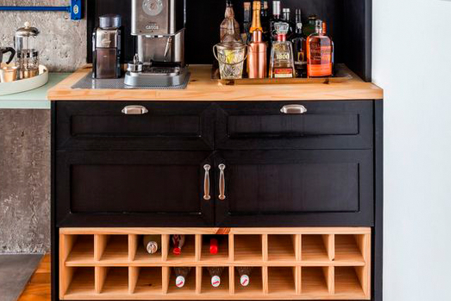 decoração de quarto com adega pequena