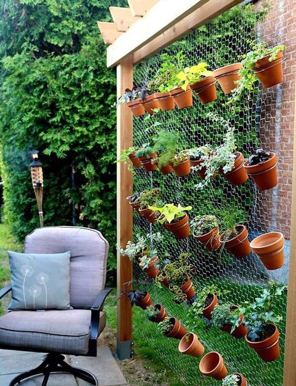 decoração de quarto com horta pequena na janela