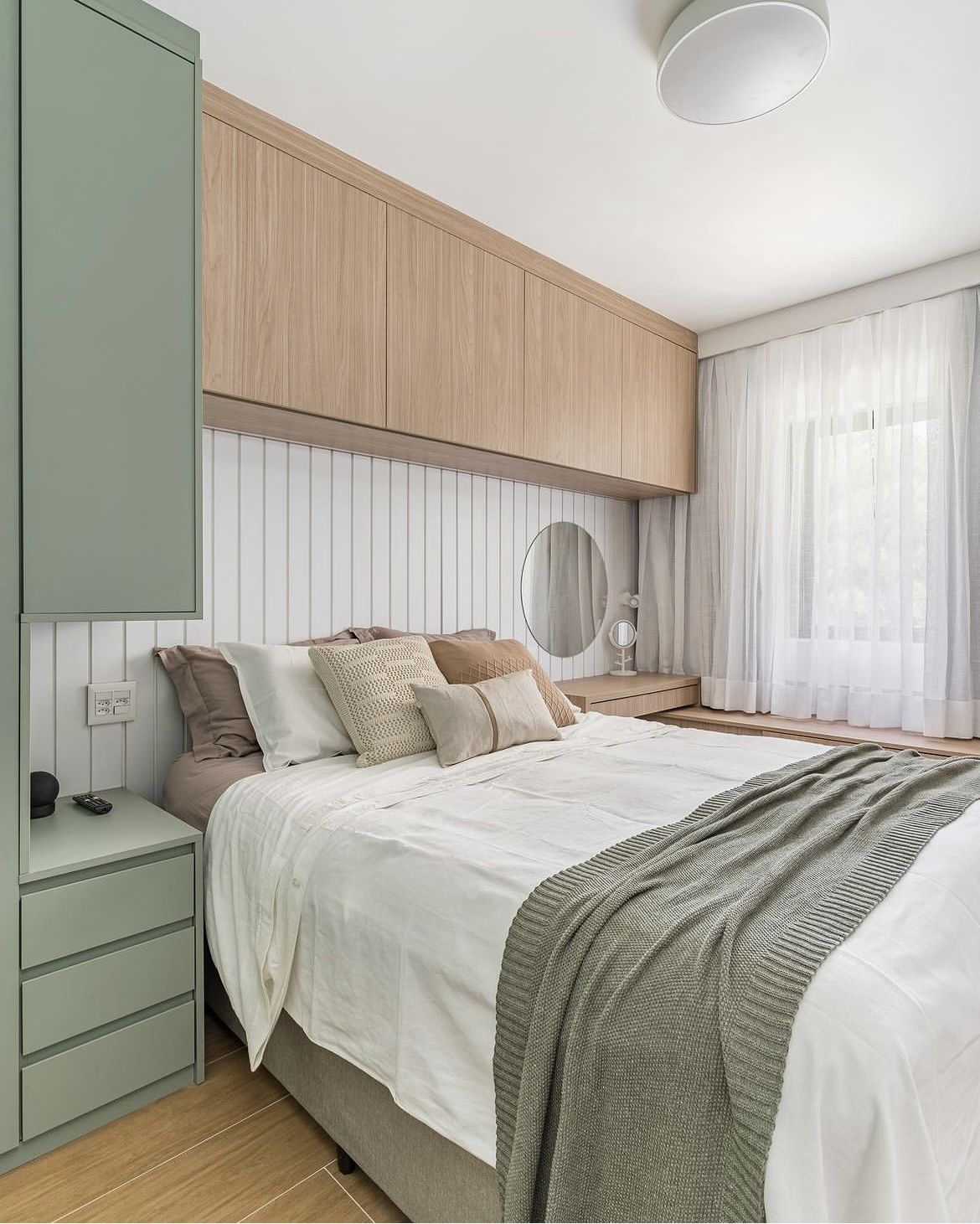 Do Planejamento à Execução: Decorando um Quarto de Casal Pequeno com Baixo Custo