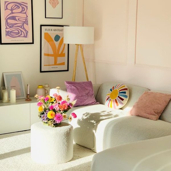 Móveis Multifuncionais para Salas Pequenas: Otimize Cada Canto