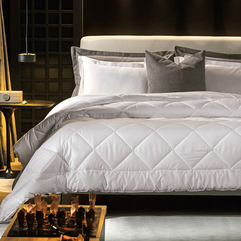 Guia Completo: Como Escolher o Edredom Perfeito para sua Cama de Hotel