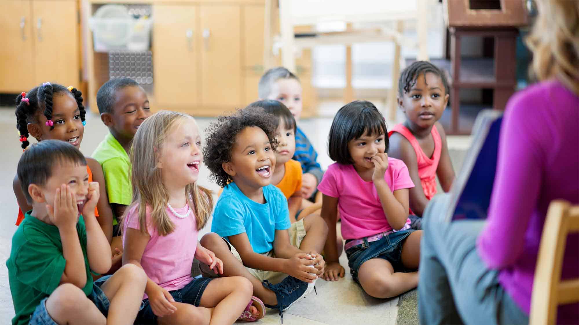 Guia Completo: Como Escolher a Melhor Escola Bilíngue para Seu Filho