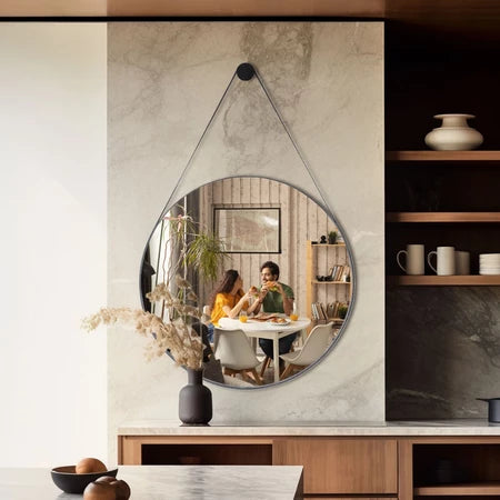 Espelho Adnet com LED: Luxo e Funcionalidade para Seu Quarto