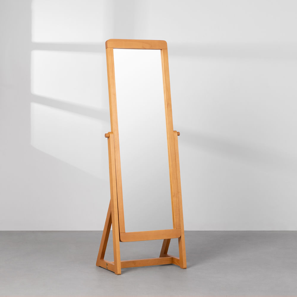 Espelhos com moldura: Madeira