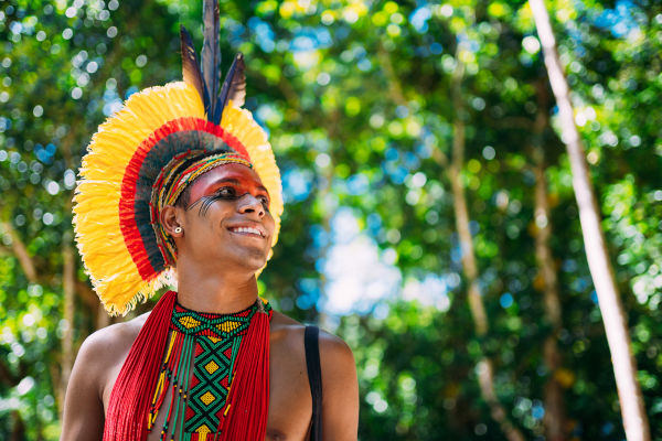 Guia Completo: Bancos de Imagens Gratuitos sobre Povos Indígenas