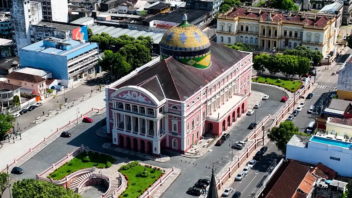 A Fascinante História da Construção do Teatro Amazonas