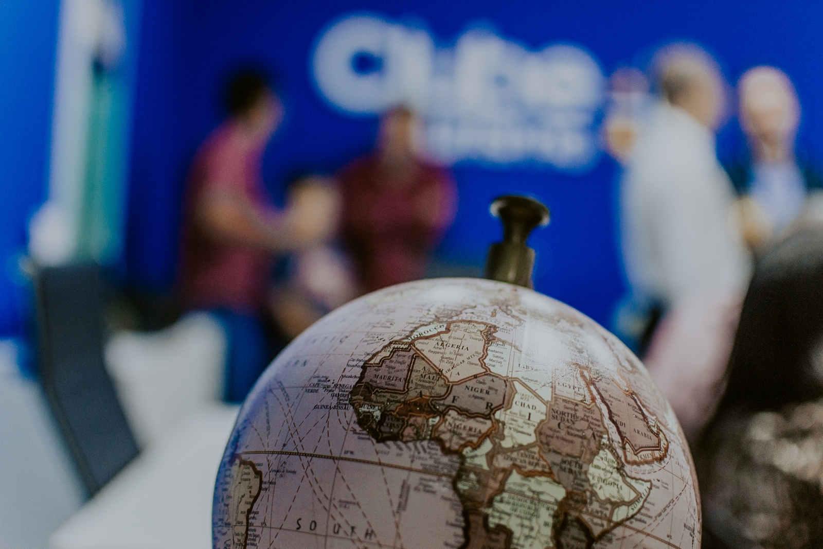 investir em empresas de turismo