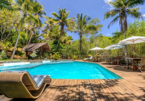 5 ideias de títulos:
1. Itacaré Eco Resort: Mergulhe na Natureza da Bahia
2. Guia Completo do Itacaré Eco Resort: Lazer