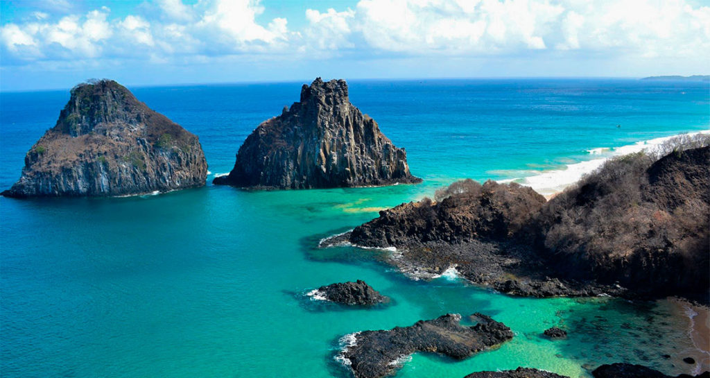 Mergulho no Brasil: Os Melhores Pontos em Maracajaú e Bombinhas