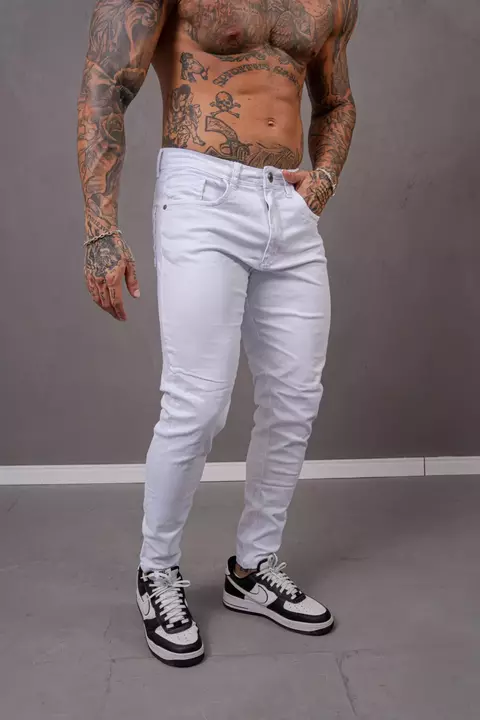 Dicas Infalíveis para Usar Calça Branca Masculina Sem Medo da Transparência