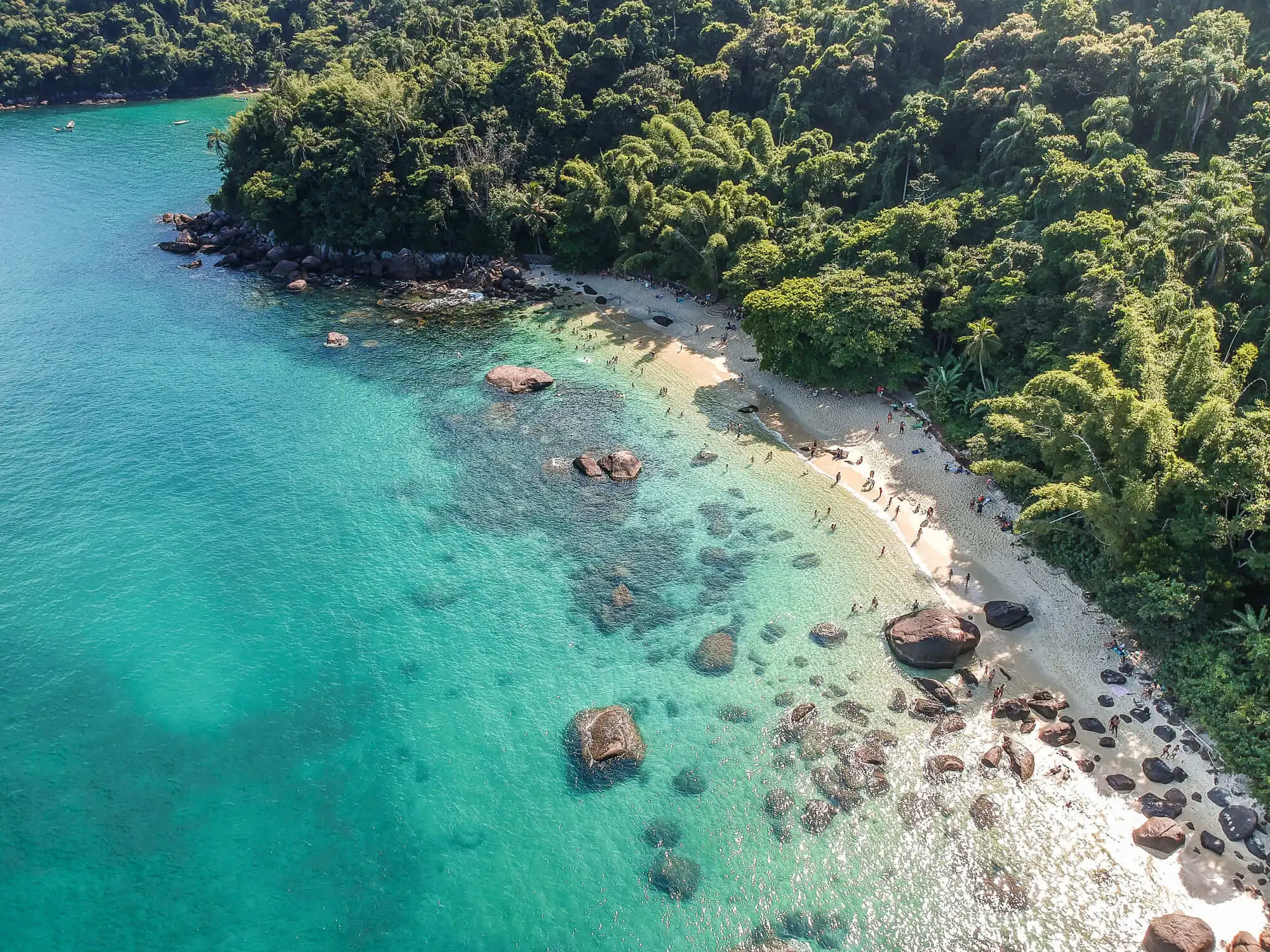 Guia Completo: Praias do Litoral Norte de SP para Famílias