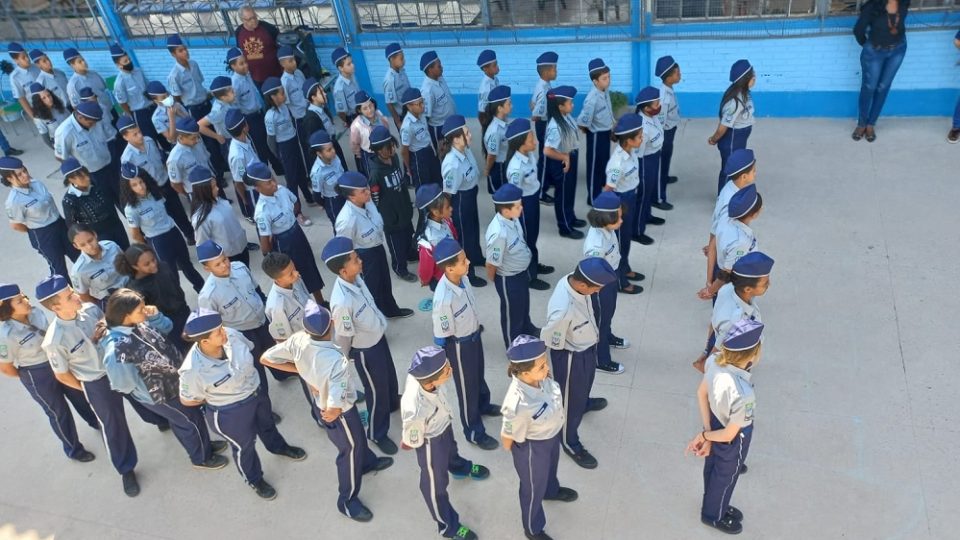 Entenda as polêmicas jurídicas das escolas cívico-militares no STF