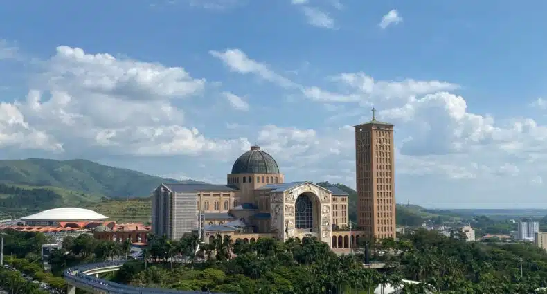 onde ficar em aparecida do norte