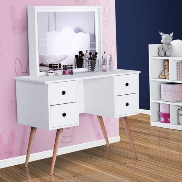 Guia Completo: Como Escolher a Penteadeira Perfeita para Seu Espaço; Penteadeira Camarim: Modelos